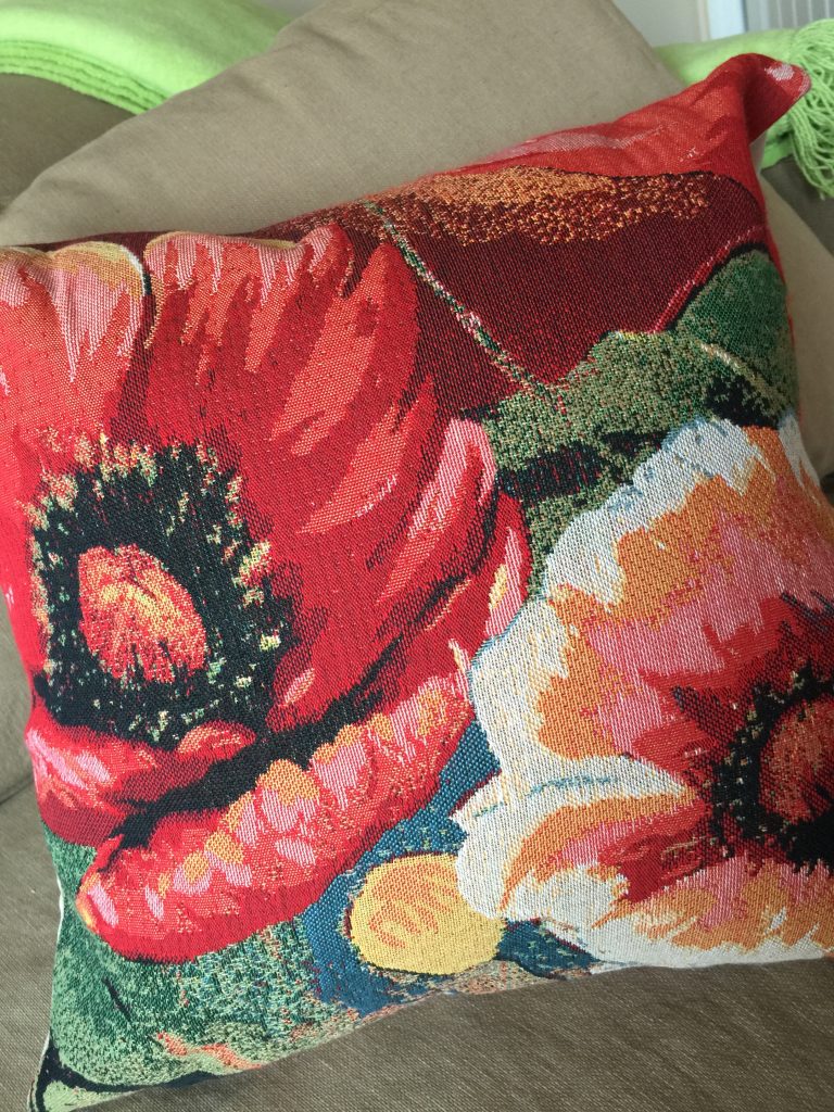 poppy-pillow